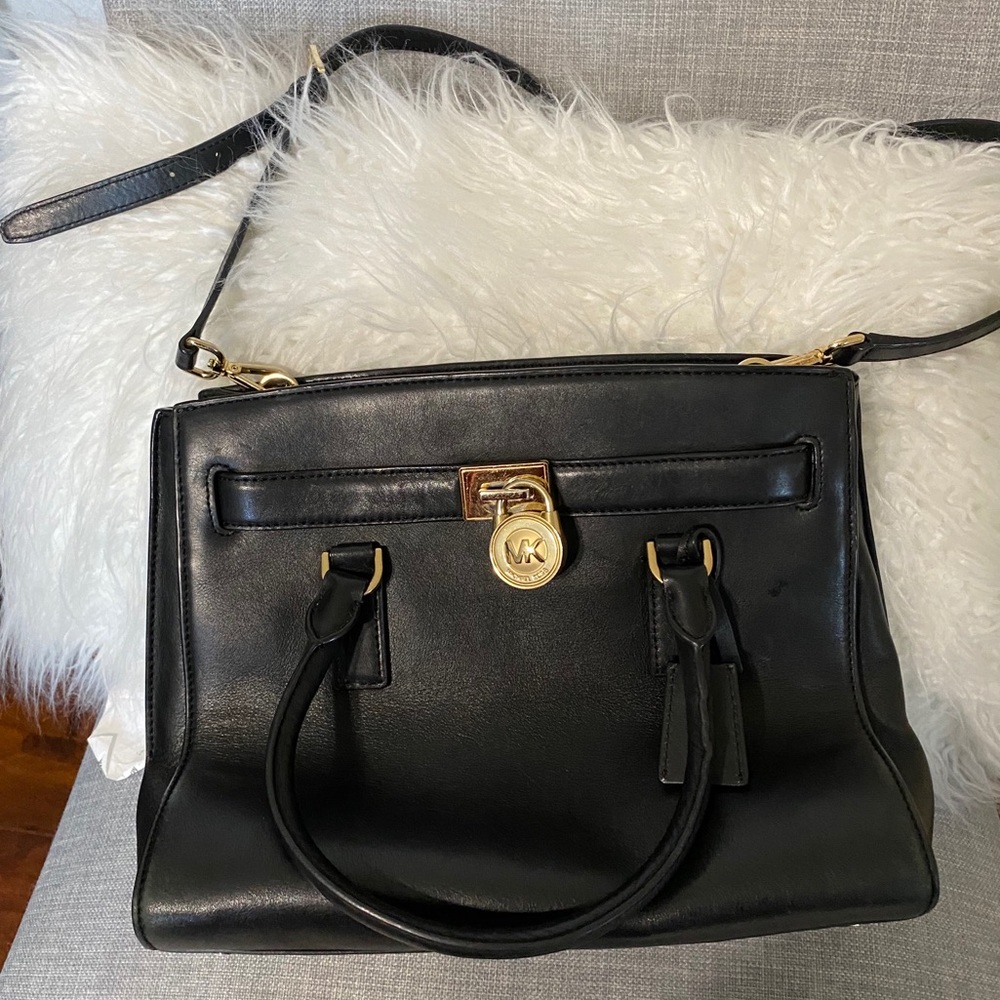 Michael Kors leather purse